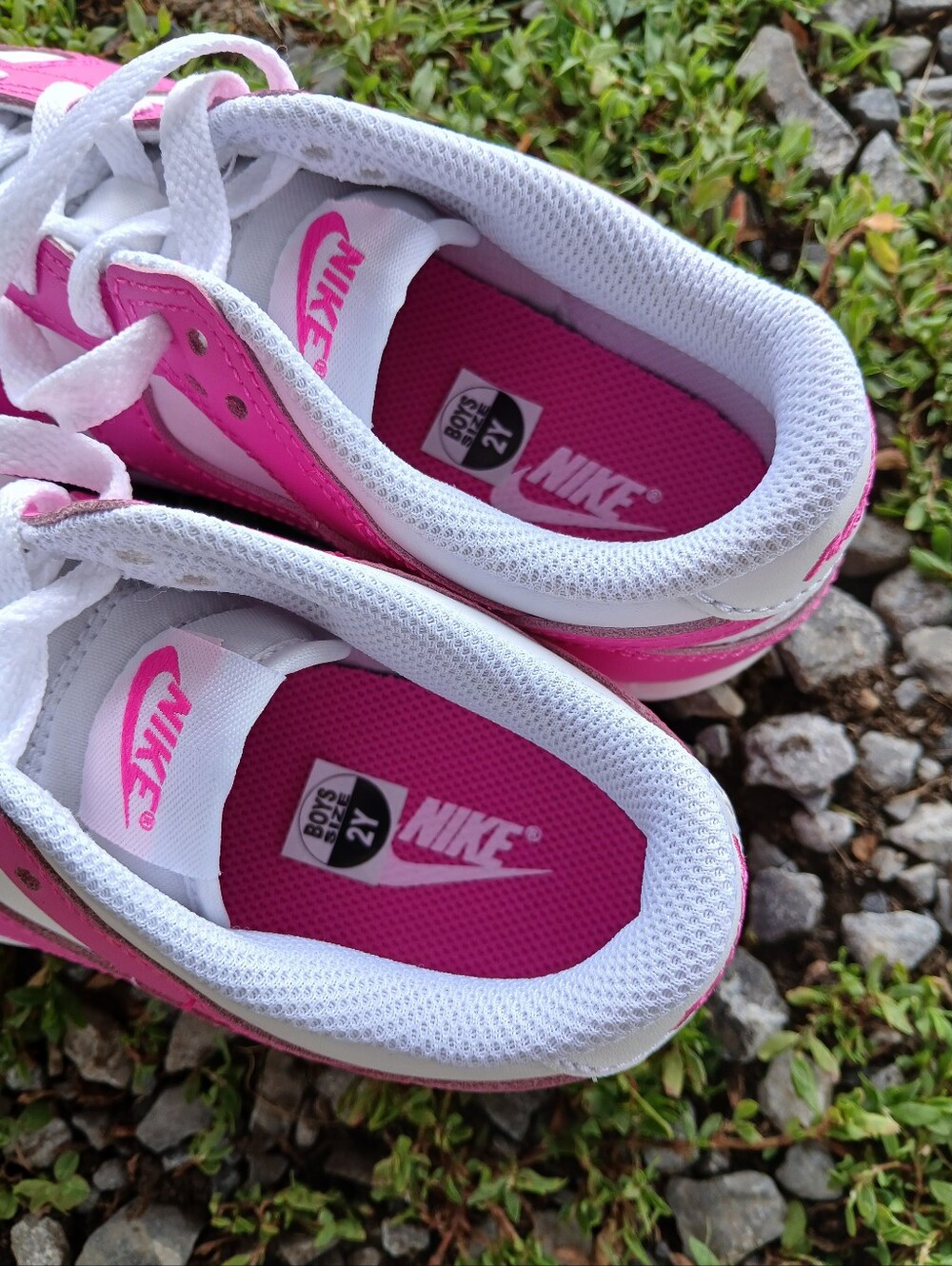 Nike Dunk Low Streetwear/Lifestyle Athletic Shoes Size 2 Youth for Girls - Picture 7 of 8